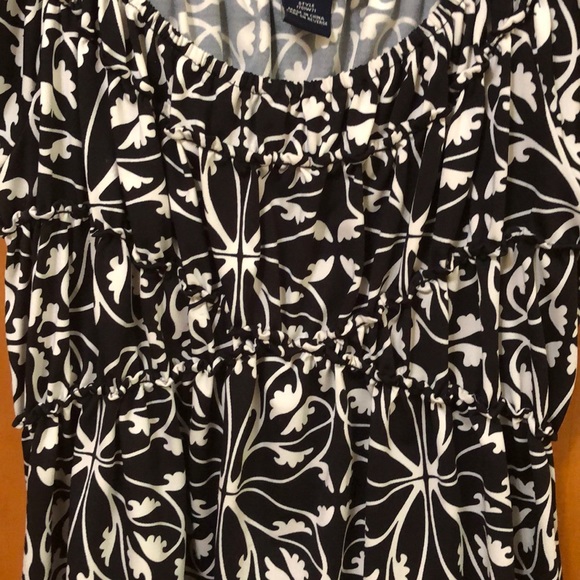 Shirt - Picture 3 of 3